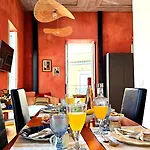 Apartman Espaco Luzitano, Fabulous And Stylish Spot, Center, Wi-fi